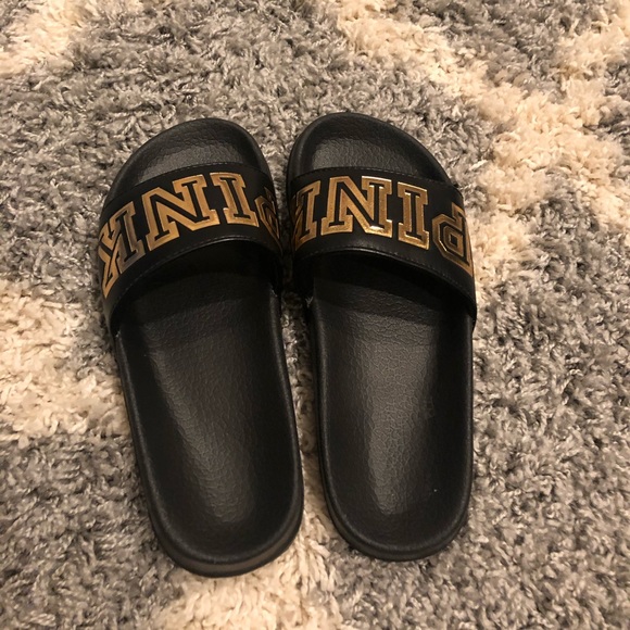 SOLD PINK SLIDES - Picture 6 of 11